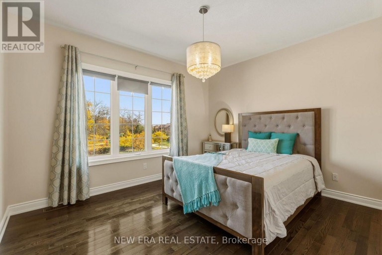 193 LADY NADIA DRIVE, Vaughan (Patterson), Ontario, L6A4E6