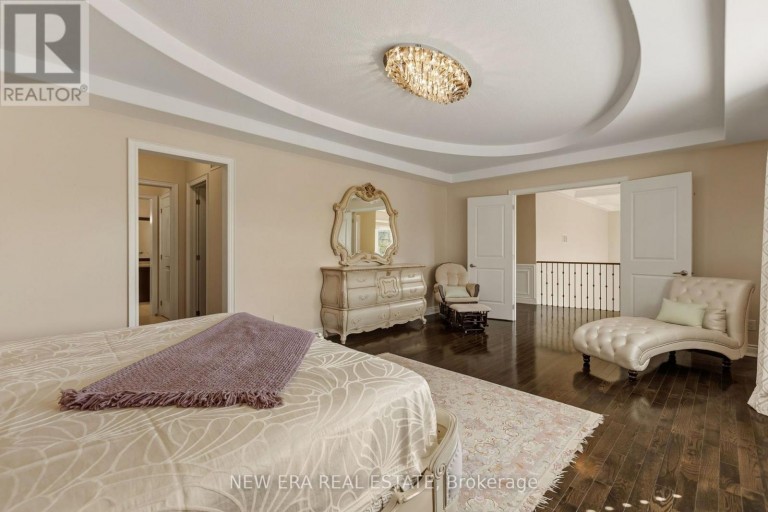 193 LADY NADIA DRIVE, Vaughan (Patterson), Ontario, L6A4E6