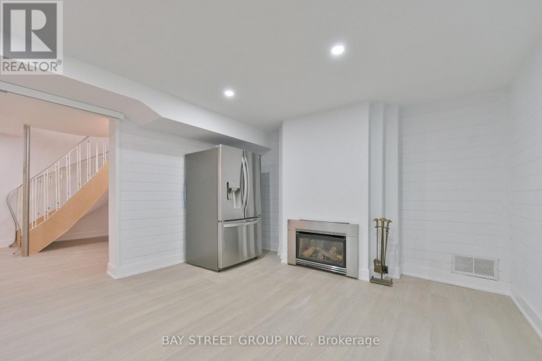 50 OWEN BOULEVARD, Toronto (St. Andrew-Windfields), Ontario, M2P1E9
