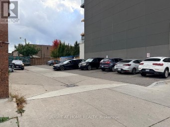 1745,1747 & 1753 ST. CLAIR AVENUE W Toronto (Weston-Pellam Park) Ontario photo 17