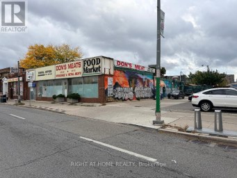 1745,1747 & 1753 ST. CLAIR AVENUE W Toronto (Weston-Pellam Park) Ontario photo 9