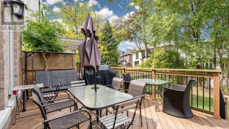 108 YORKMINSTER ROAD, Toronto (St. Andrew-Windfields), Ontario, M2P1M6