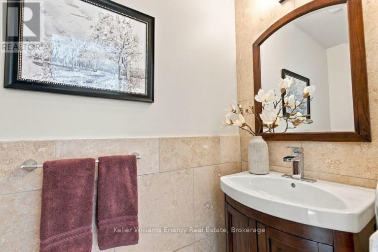 26 CARRUTHERS DRIVE, Clarington (Bowmanville), Ontario, L1C3S2