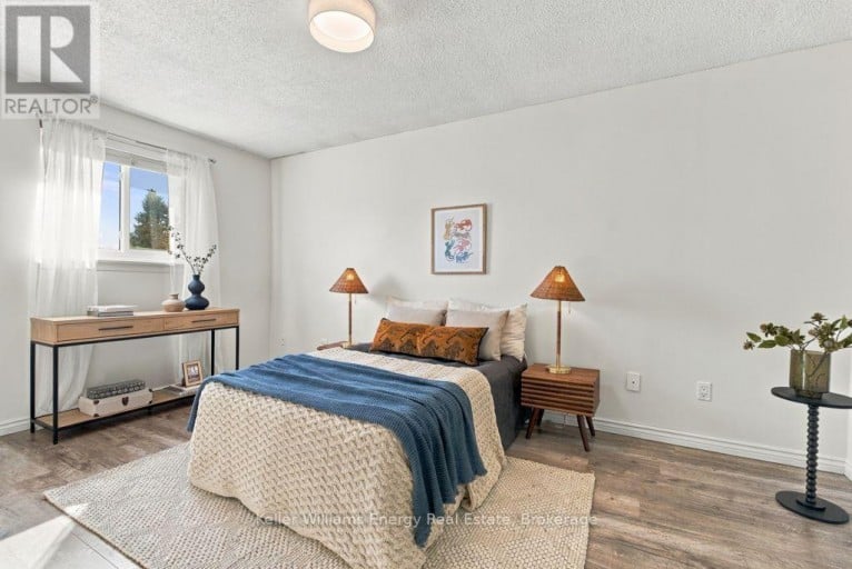 26 CARRUTHERS DRIVE, Clarington (Bowmanville), Ontario, L1C3S2