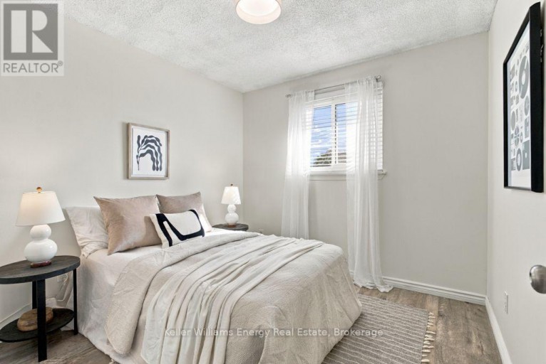 26 CARRUTHERS DRIVE, Clarington (Bowmanville), Ontario, L1C3S2