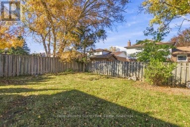 26 CARRUTHERS DRIVE Clarington (Bowmanville) Ontario photo 40