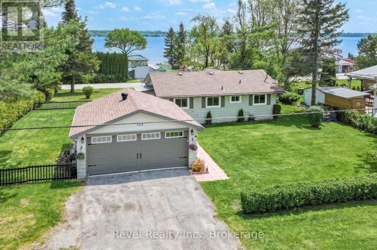 133 VICTORIA DRIVE E, Kawartha Lakes (Fenelon), Ontario, K0M1G0