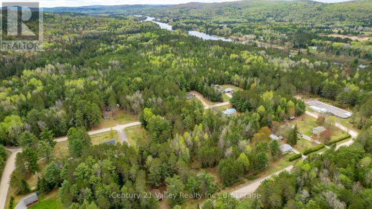 536 PINE STREET, Greater Madawaska, Ontario, K0J2R0