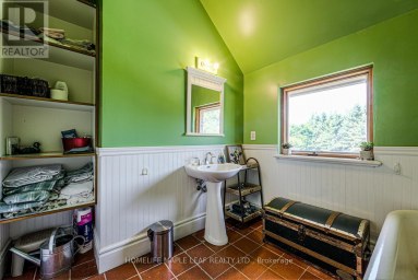 333329 7TH LINE Amaranth Ontario photo 30