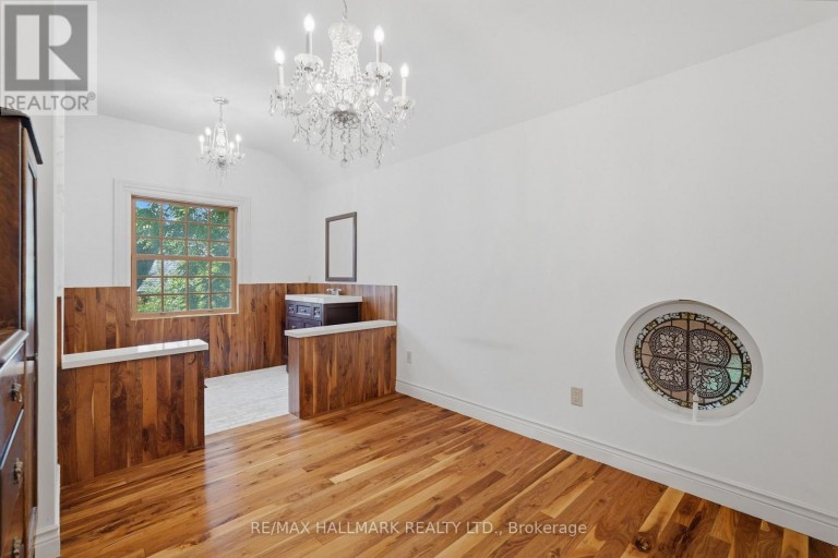 12994 WESTON ROAD, King (King City), Ontario, L7B1K4