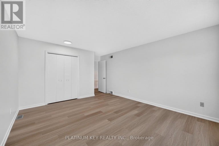723 CRANBROOK ROAD, London South (South M), Ontario, N6K3H7