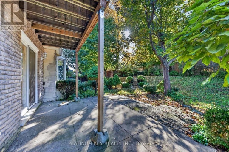 723 CRANBROOK ROAD, London South (South M), Ontario, N6K3H7