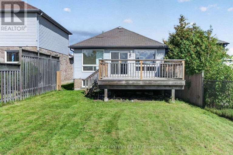656 CLANCY CRESCENT, Peterborough (Otonabee Ward 1), Ontario, K9K2S3
