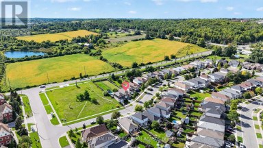 656 CLANCY CRESCENT Peterborough (Otonabee Ward 1) Ontario photo 34