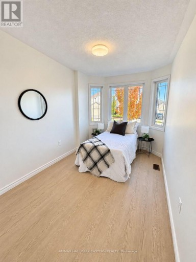 656 CLANCY CRESCENT, Peterborough (Otonabee Ward 1), Ontario, K9K2S3