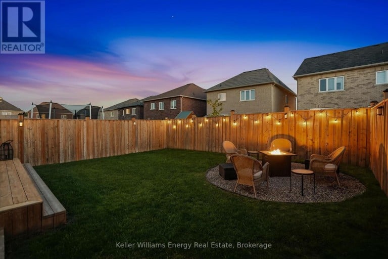 165 DOUGLAS KEMP CRESCENT, Clarington (Bowmanville), Ontario, L1C7E4