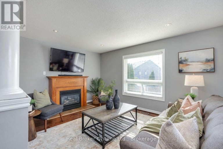 119 ALLWORTH CRESCENT, Clarington (Bowmanville), Ontario, L1C0B3