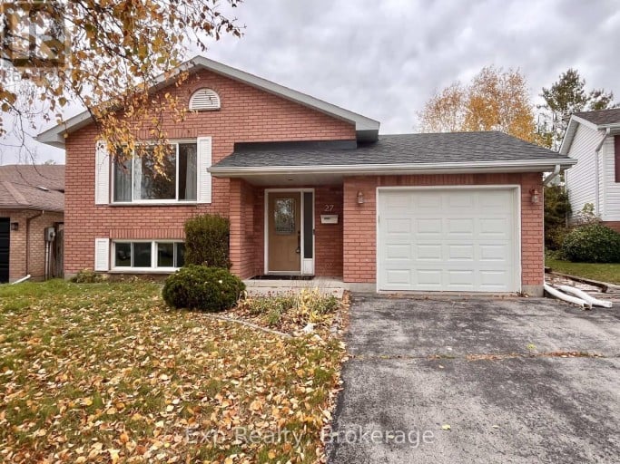 27 LORAINE AVENUE, Quinte West (Trenton Ward), Ontario, K8V6R4