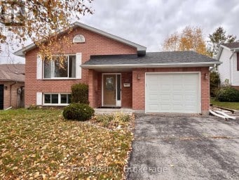 27 LORAINE AVENUE Quinte West (Trenton Ward) Ontario photo 2