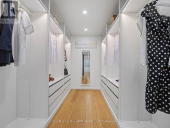 1002 - 1166 BAY STREET Toronto (Bay Street Corridor) Ontario photo 24