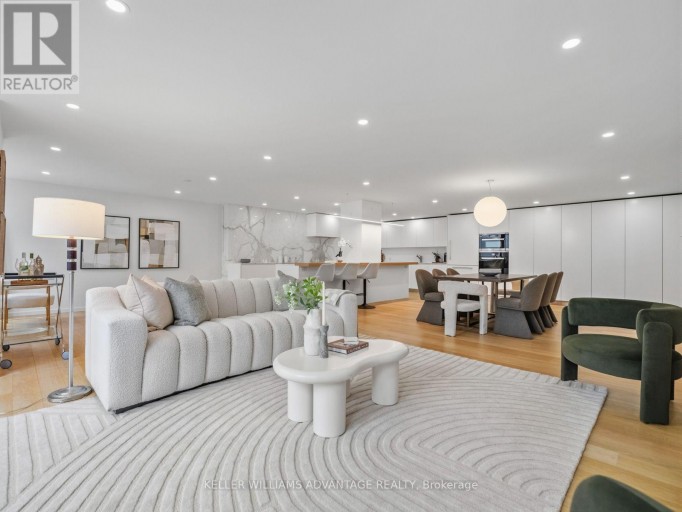 1002 - 1166 BAY STREET, Toronto (Bay Street Corridor), Ontario, M5S2X8