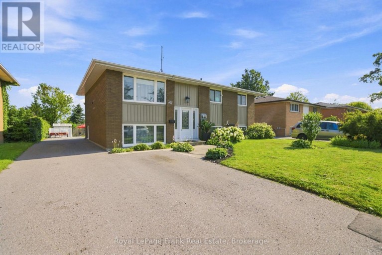 317 DWIGHT AVENUE, Oshawa (Lakeview), Ontario, L1J1K8
