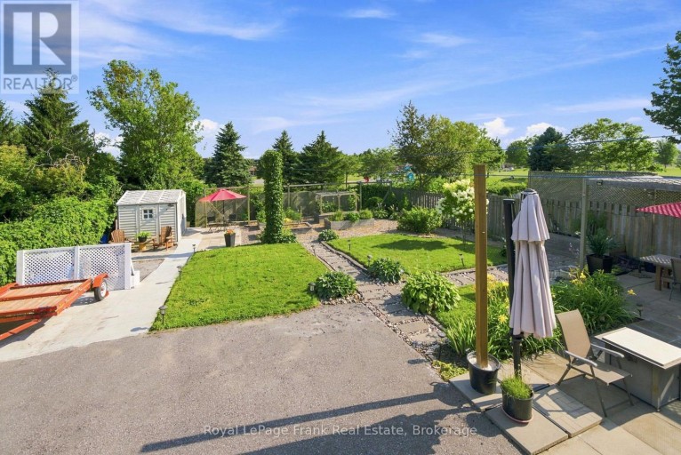 317 DWIGHT AVENUE, Oshawa (Lakeview), Ontario, L1J1K8