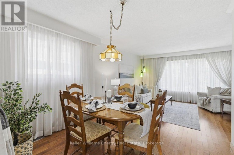 724 CLIFTON DRIVE, Oshawa (Centennial), Ontario, L1G2Z1