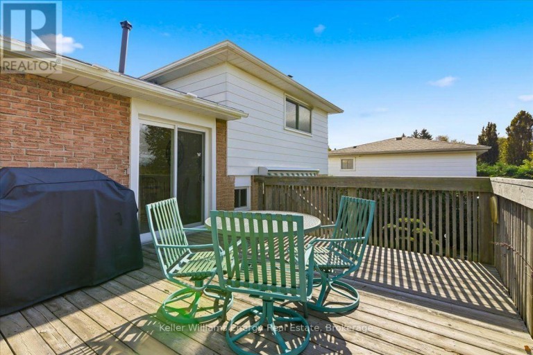 724 CLIFTON DRIVE, Oshawa (Centennial), Ontario, L1G2Z1