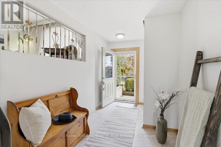 724 CLIFTON DRIVE, Oshawa (Centennial), Ontario, L1G2Z1
