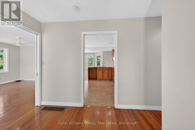 658 RIDGE ROAD Prince Edward County (Hallowell Ward) Ontario photo 11