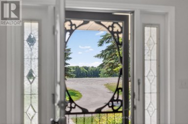 658 RIDGE ROAD Prince Edward County (Hallowell Ward) Ontario photo 8