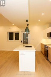 4 - 247 PACIFIC AVENUE Toronto (High Park North) Ontario photo 2