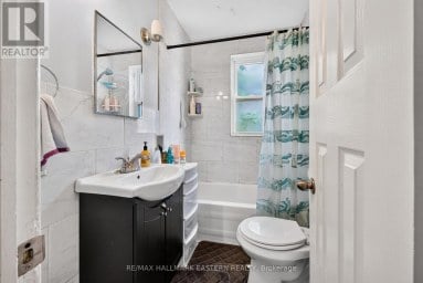 599 DONEGAL STREET Peterborough (Town Ward 3) Ontario photo 14