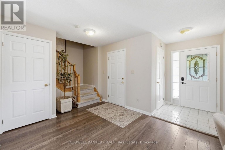 102 BOSWELL DRIVE, Clarington (Bowmanville), Ontario, L1C5C3