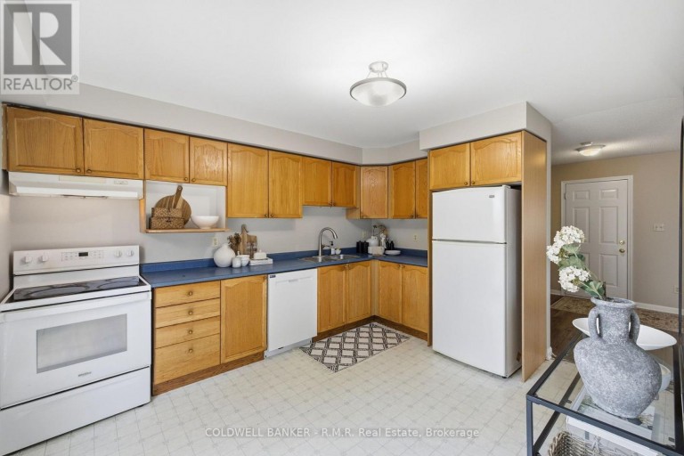 102 BOSWELL DRIVE, Clarington (Bowmanville), Ontario, L1C5C3