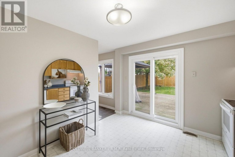 102 BOSWELL DRIVE, Clarington (Bowmanville), Ontario, L1C5C3