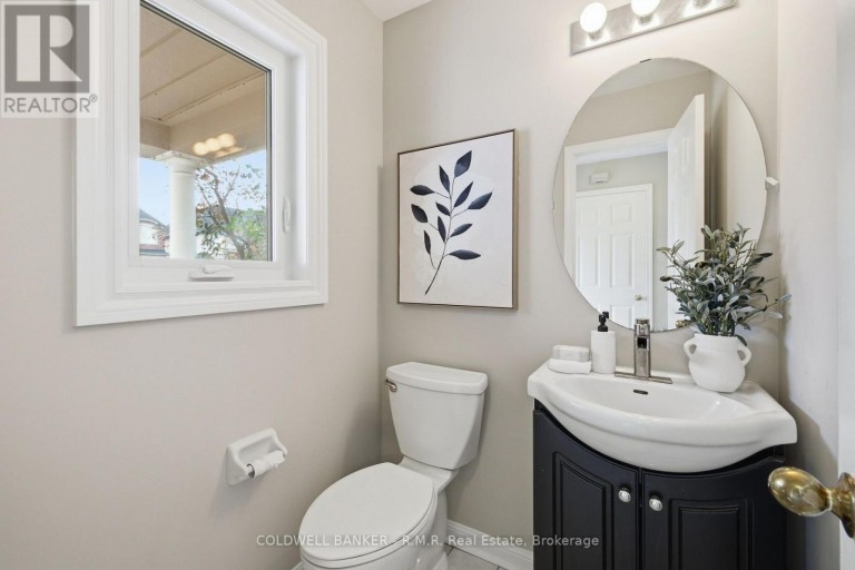 102 BOSWELL DRIVE, Clarington (Bowmanville), Ontario, L1C5C3