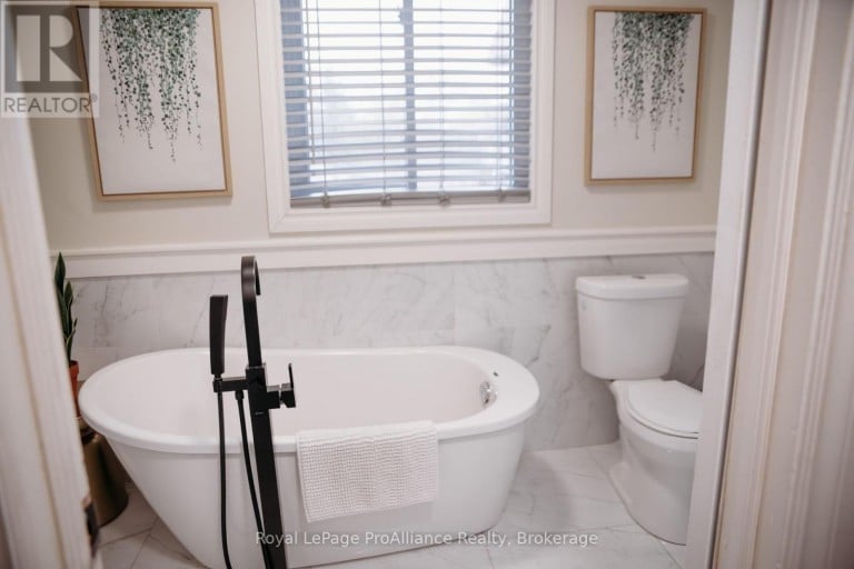 116 MARCH STREET, Quinte West (Frankford Ward), Ontario, K0K2C0
