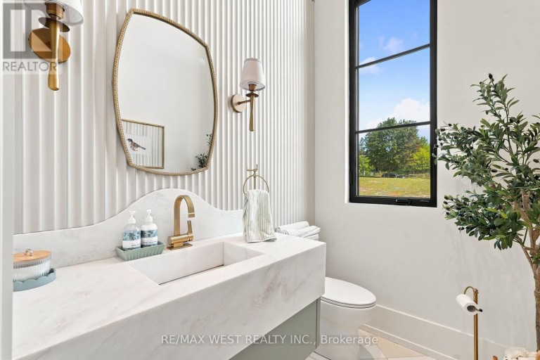 17050 MCCOWAN ROAD, Whitchurch-Stouffville, Ontario, L4A2A5