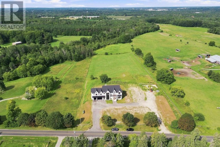 17050 MCCOWAN ROAD, Whitchurch-Stouffville, Ontario, L4A2A5