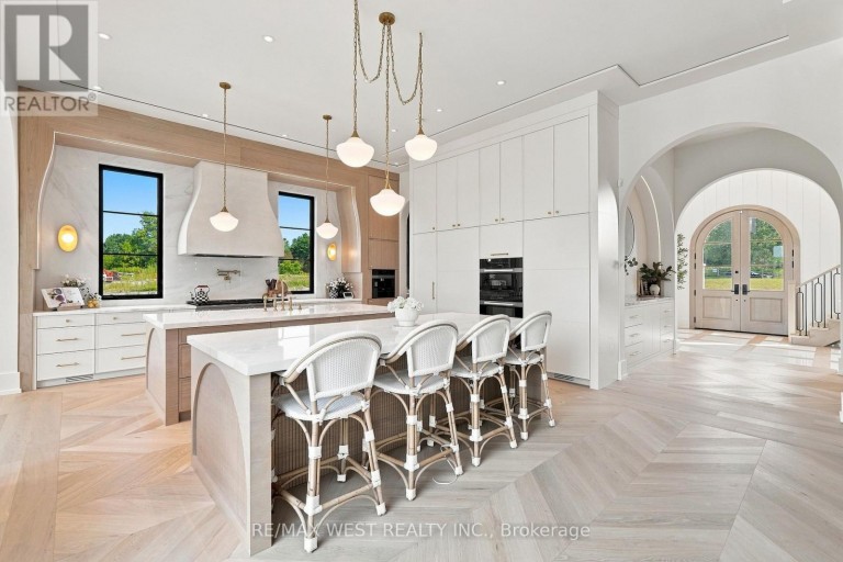 17050 MCCOWAN ROAD, Whitchurch-Stouffville, Ontario, L4A2A5