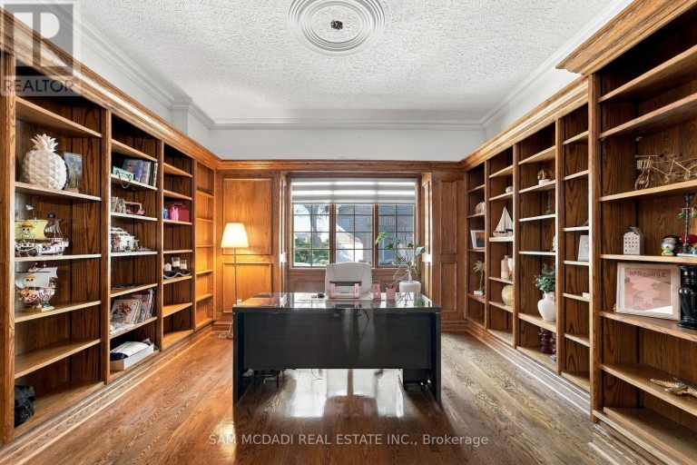 2480 MISSISSAUGA ROAD, Mississauga (Sheridan), Ontario, L5H2L5