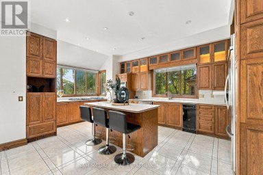 2480 MISSISSAUGA ROAD Mississauga (Sheridan) Ontario photo 14
