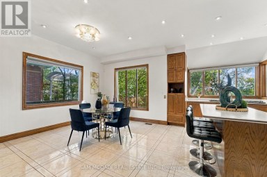 2480 MISSISSAUGA ROAD Mississauga (Sheridan) Ontario photo 19