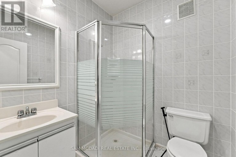 2480 MISSISSAUGA ROAD, Mississauga (Sheridan), Ontario, L5H2L5