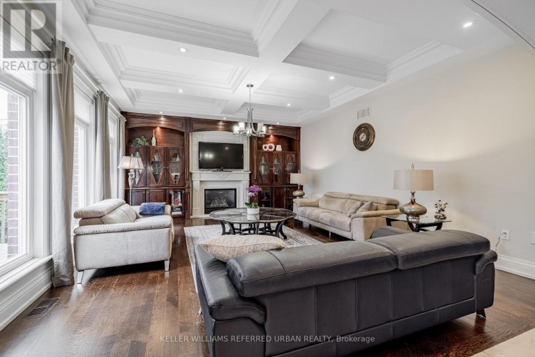 60 HAWKSBURY DRIVE, Toronto (Bayview Village), Ontario, M2K1M5