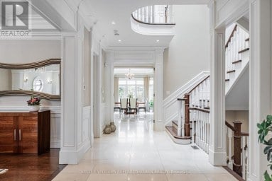 60 HAWKSBURY DRIVE Toronto (Bayview Village) Ontario photo 3