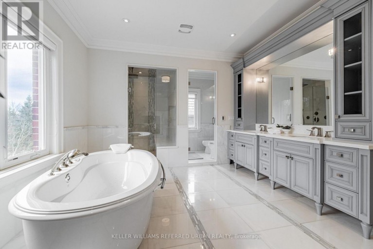 60 HAWKSBURY DRIVE, Toronto (Bayview Village), Ontario, M2K1M5