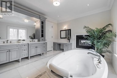 60 HAWKSBURY DRIVE Toronto (Bayview Village) Ontario photo 33